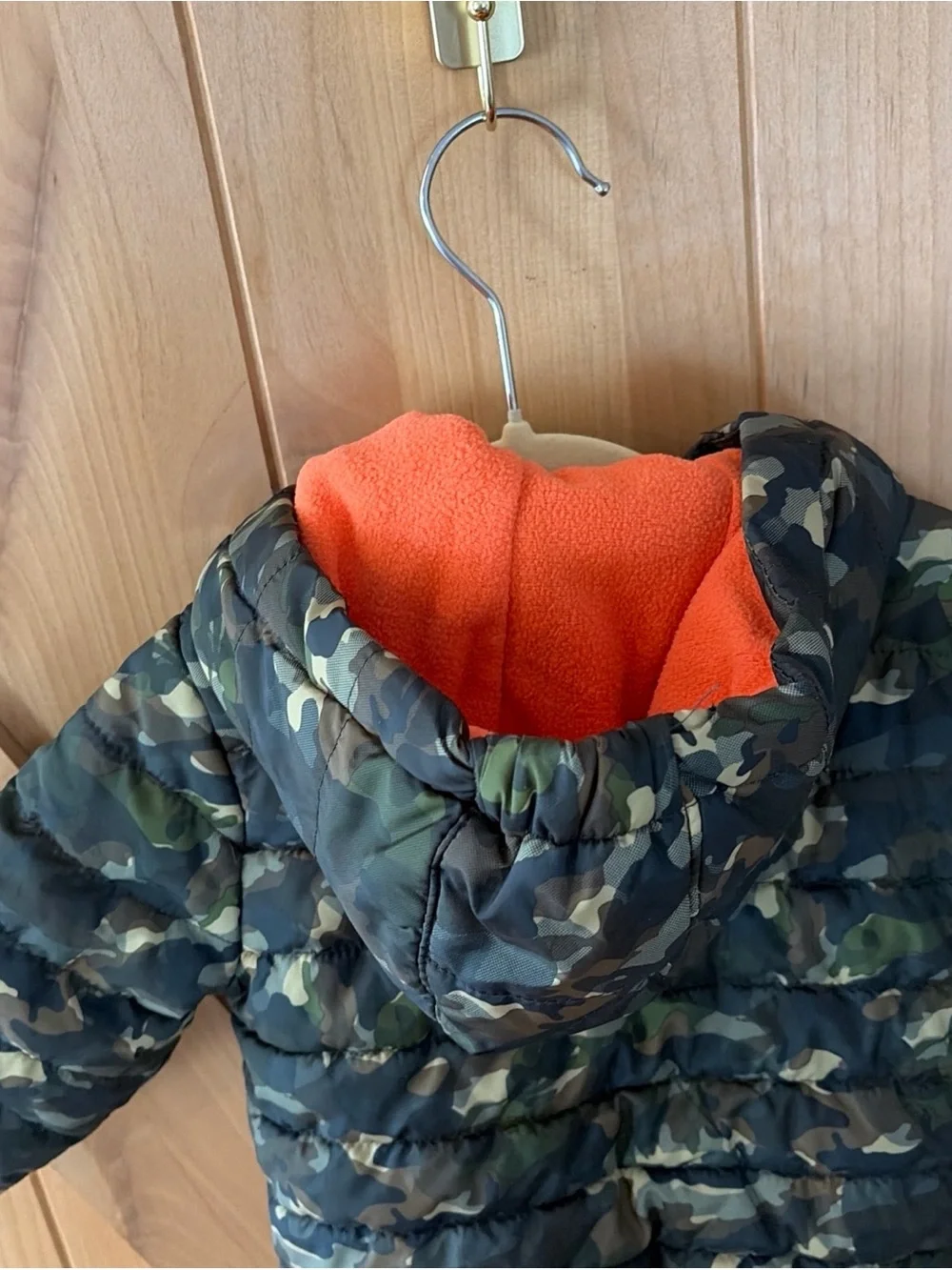 Nike Toddler Size 12 Months Green Camo Zip Up Hooded Puffer Jacket